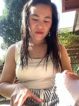 hotel222 online show from December 1, 3:22 am