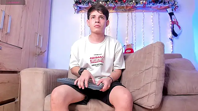 steveen universe28 online show from November 29, 12:57 am