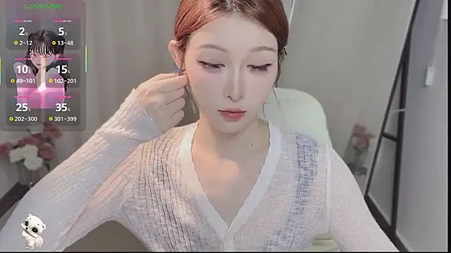 Snapshot of cat_cat- chatting on June 27, 1:32 am cat cat- online show from June 27, 1:32 am