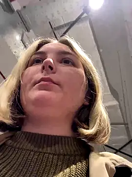 KateBurlesk online show from November 28, 9:12 am