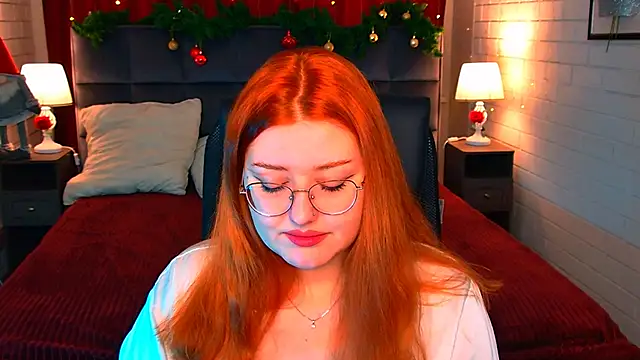 StaceyJensen online show from January 12, 9:25 am