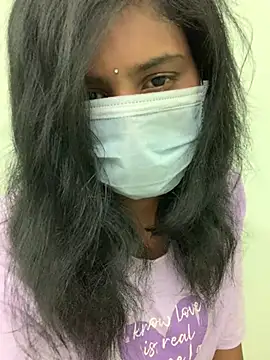 honeygirl6996 online show from April 16, 1:23 pm