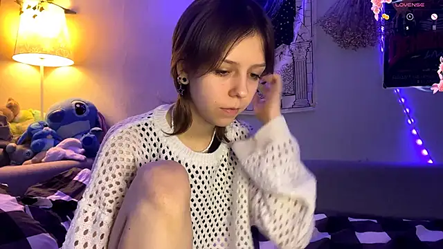 Snapshot of FairyLuna chatting on November 28, 11:02 am FairyLuna online show from November 28, 11:02 am