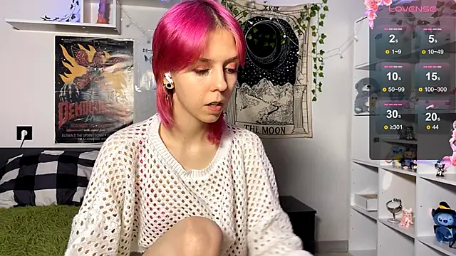 Snapshot of FairyLuna chatting on March 3, 7:42 pm FairyLuna online show from March 3, 7:42 pm