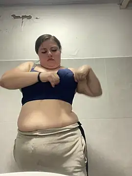 Kitty Bms  online show from December 17, 6:58 pm