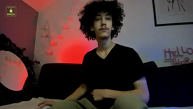 Snapshot of Dilan_Wolfe chatting on December 14, 10:25 pm Dilan Wolfe online show from December 14, 10:25 pm