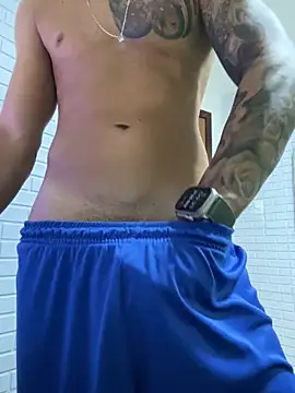 enzofelipe online show from November 27, 12:18 pm