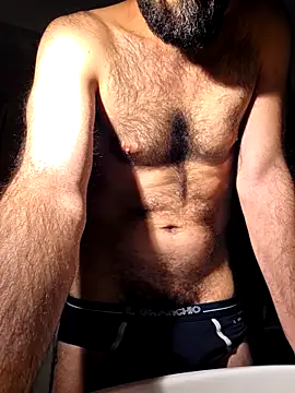 Snapshot of Mick-22 chatting on February 10, 9:08 pm Mick-22 online show from February 10, 9:08 pm