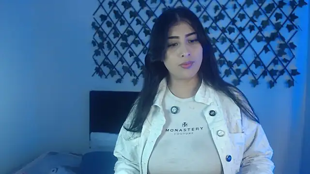 dulcinea77gp online show from February 20, 3:25 am