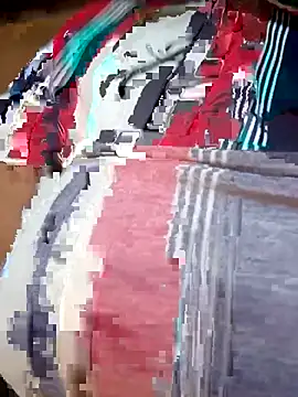 BlackPearlxxo online show from April 4, 11:40 am