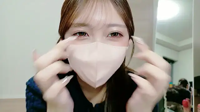 alicechan v online show from June 30, 1:23 pm