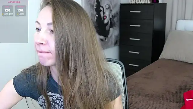 Brandy Gem online show from February 26, 7:40 am