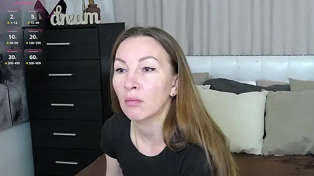 Brandy Gem online show from March 26, 7:47 am