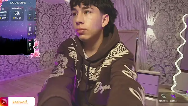 kaelwolf tay online show from February 13, 12:45 pm