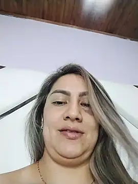 Snapshot of Ariana_Blaze1 chatting on December 16, 6:57 pm Ariana Blaze1 online show from December 16, 6:57 pm