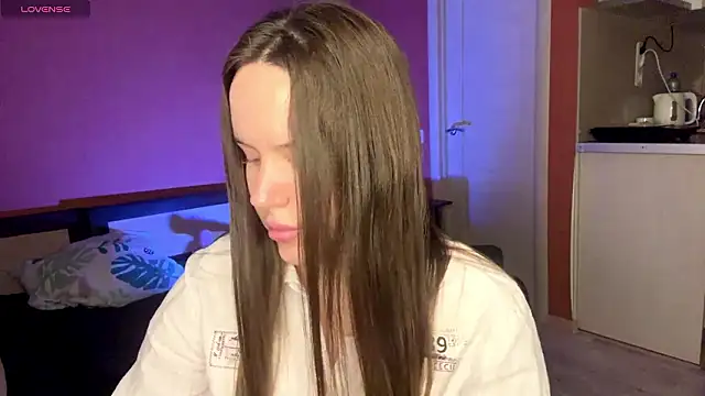 SanoraVillnave online show from February 15, 7:21 pm