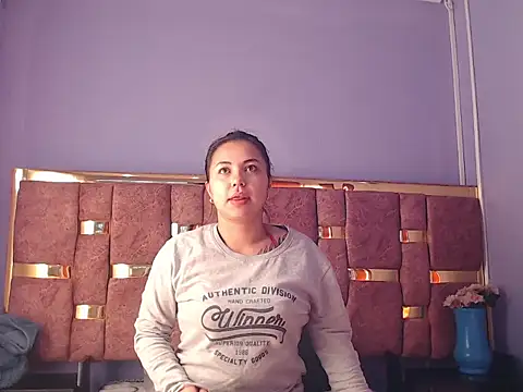 SHIZUKA WET online show from January 7, 4:04 am