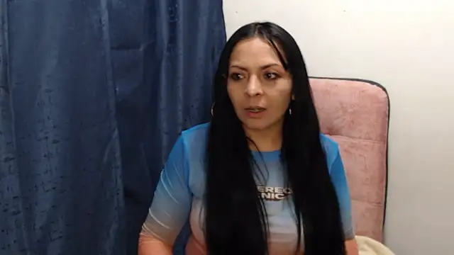 Paolahotty online show from December 14, 10:47 pm