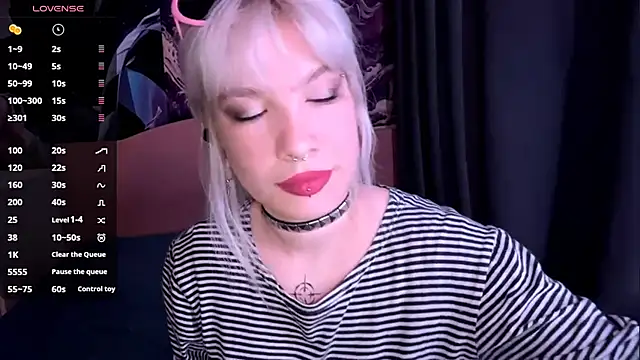 LolaDollyMur online show from November 23, 8:08 pm