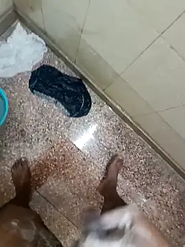 Snapshot of ray_buny chatting on November 25, 3:17 am ray buny online show from November 25, 3:17 am