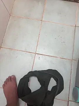 cumm boyyy online show from December 14, 7:25 am