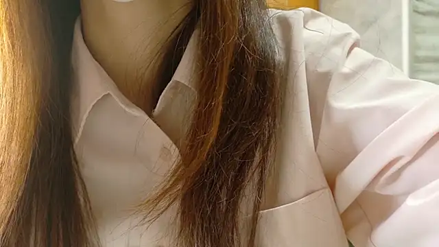 Snapshot of _NATSUMI chatting on November 26, 2:40 pm NATSUMI online show from November 26, 2:40 pm