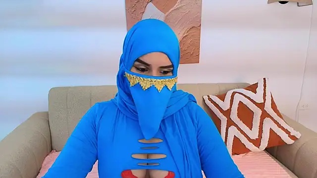 Snapshot of Mayraa_arabelle chatting on November 30, 4:00 pm Mayraa arabelle online show from November 30, 4:00 pm