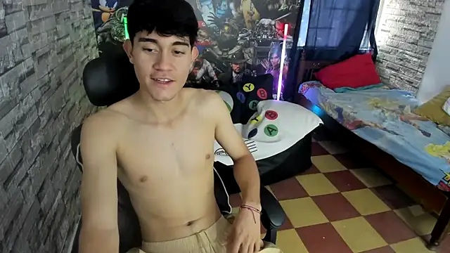 Snapshot of jay_orange chatting on December 2, 7:31 pm jay orange online show from December 2, 7:31 pm