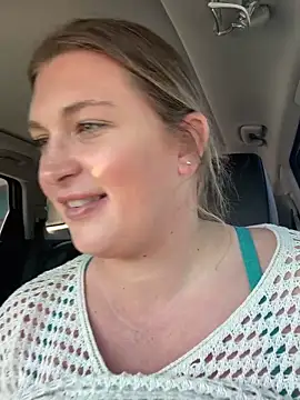 milfsammyy online show from March 10, 2:55 pm