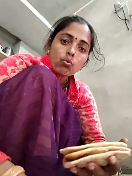 Snapshot of Singal_bosy_ki_jaan chatting on December 16, 2:49 am Singal bosy ki jaan online show from December 16, 2:49 am