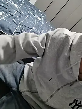 Snapshot of micai_fengbei chatting on November 30, 12:20 pm micai fengbei online show from November 30, 12:20 pm