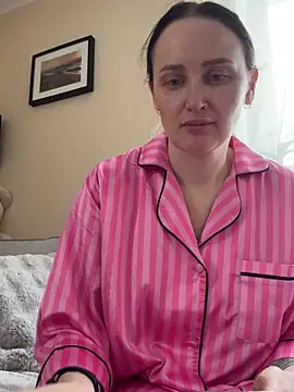 TomilaSi online show from December 18, 11:27 am