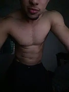 Snapshot of MoreninhoMagrinho chatting on November 28, 4:04 am MoreninhoMagrinho online show from November 28, 4:04 am