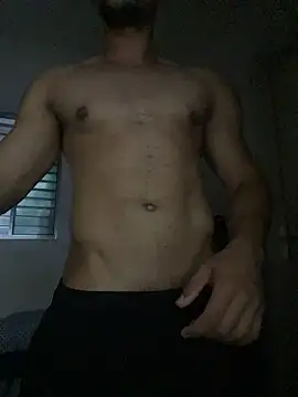 Snapshot of MoreninhoMagrinho chatting on December 3, 3:36 am MoreninhoMagrinho online show from December 3, 3:36 am