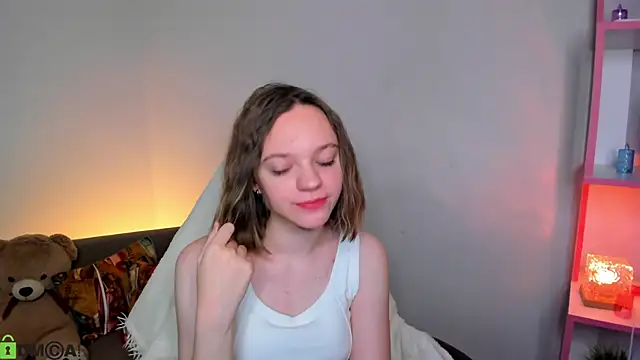 Olivia Riesz online show from December 18, 1:22 am