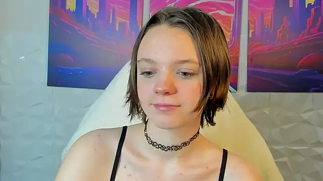 Olivia Riesz online show from May 3, 1:11 am