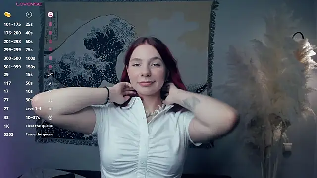 Snapshot of Solarspark chatting on December 14, 6:41 am Solarspark online show from December 14, 6:41 am