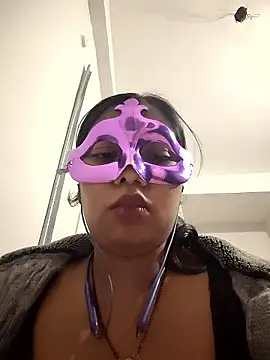 aarti03fb online show from January 11, 9:31 pm