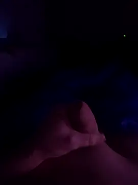 Snapshot of tomas111k chatting on January 13, 6:18 am tomas111k online show from January 13, 6:18 am