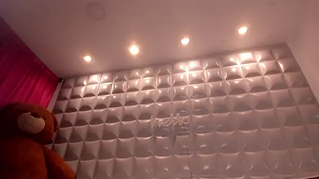 sol-angel online show from March 20, 4:01 pm