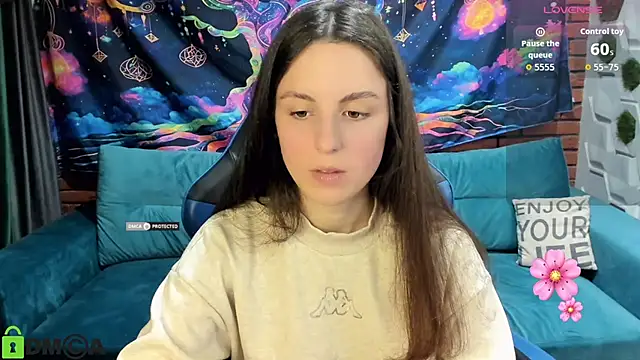 Snapshot of VeronicaSweeet chatting on November 27, 2:08 pm VeronicaSweeet online show from November 27, 2:08 pm