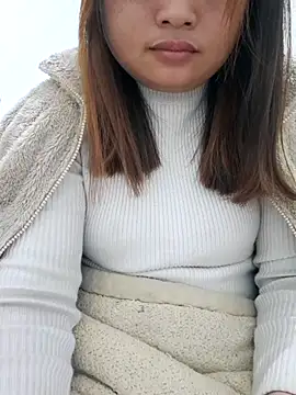 Snapshot of mai-mai-97 chatting on February 1, 10:19 pm mai-mai-97 online show from February 1, 10:19 pm