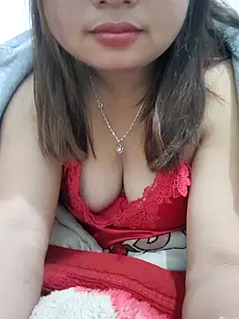 Snapshot of mai-mai-97 chatting on February 6, 10:13 pm mai-mai-97 online show from February 6, 10:13 pm