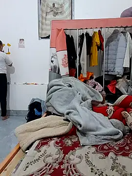 Snapshot of mai-mai-97 chatting on March 1, 5:20 am mai-mai-97 online show from March 1, 5:20 am