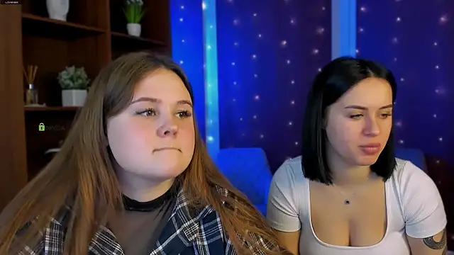 candy flossie1 online show from February 6, 7:50 pm