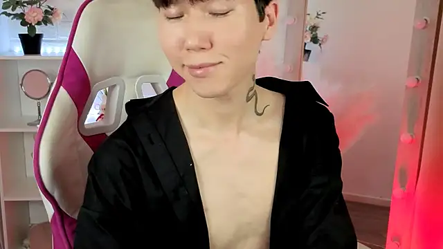 YugoAsian online show from January 17, 12:43 pm