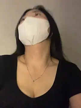 lana-kan online show from March 19, 2:10 pm