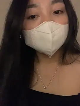 lana-kan online show from March 30, 1:45 pm