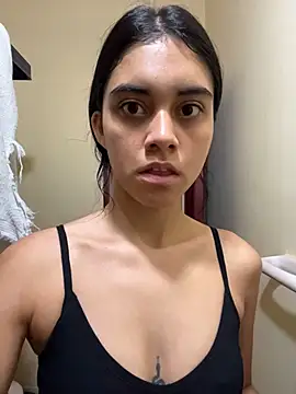 Miia moonn online show from March 11, 2:56 pm