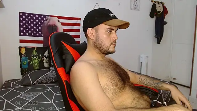 holegape online show from December 5, 4:03 pm